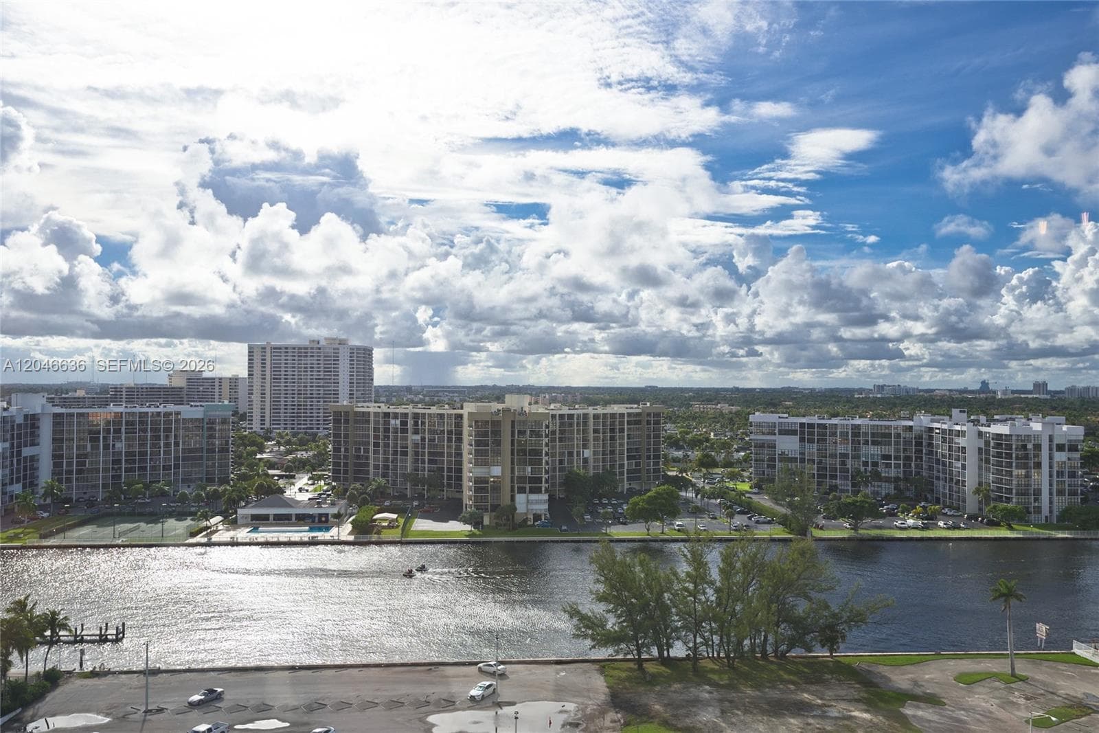 3505 S Ocean Dr 1505 photo 12