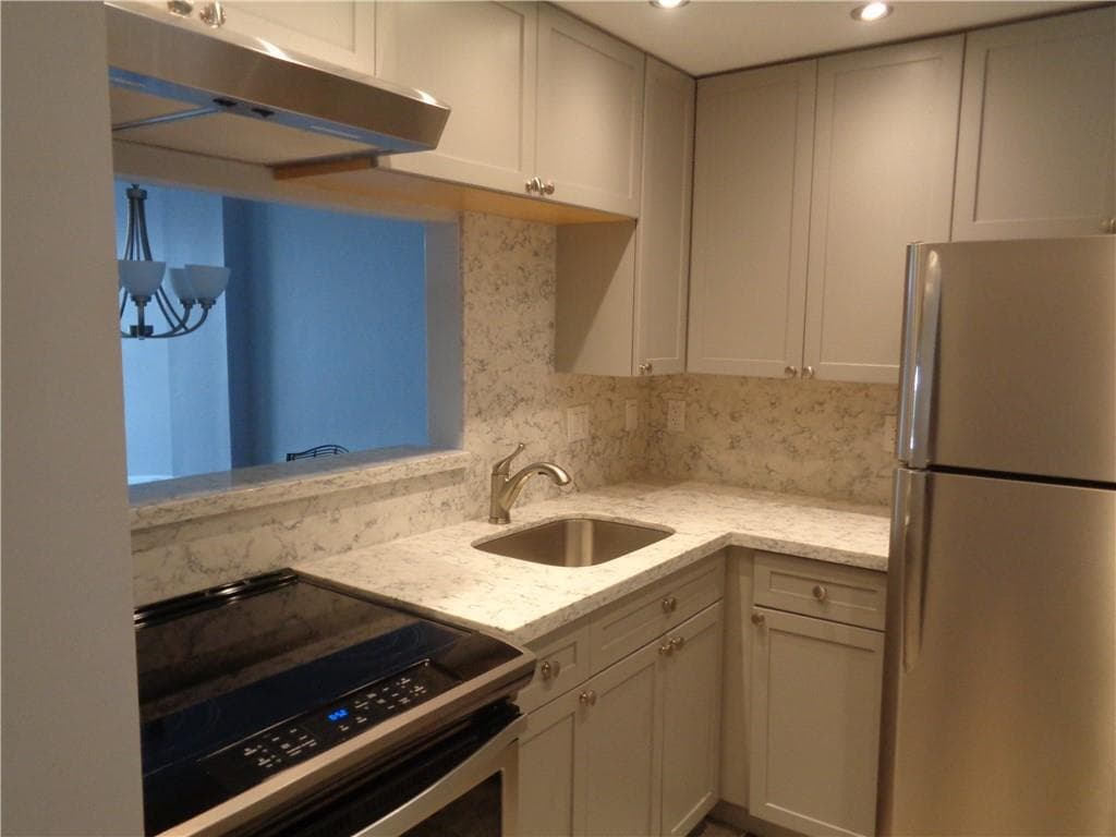1777 SE 15th Street 218 photo 1