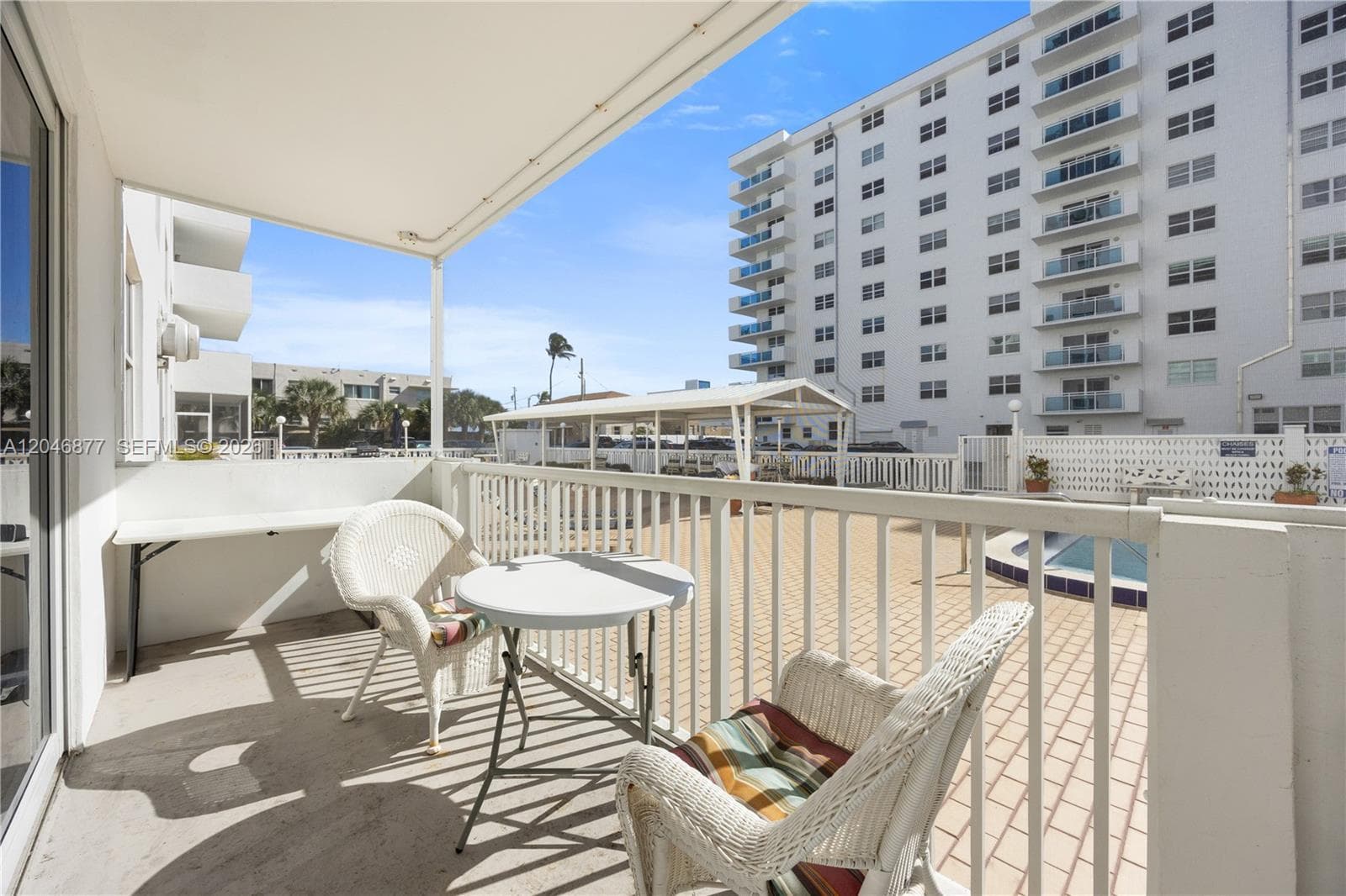 1601 S Ocean Dr 105 photo 19