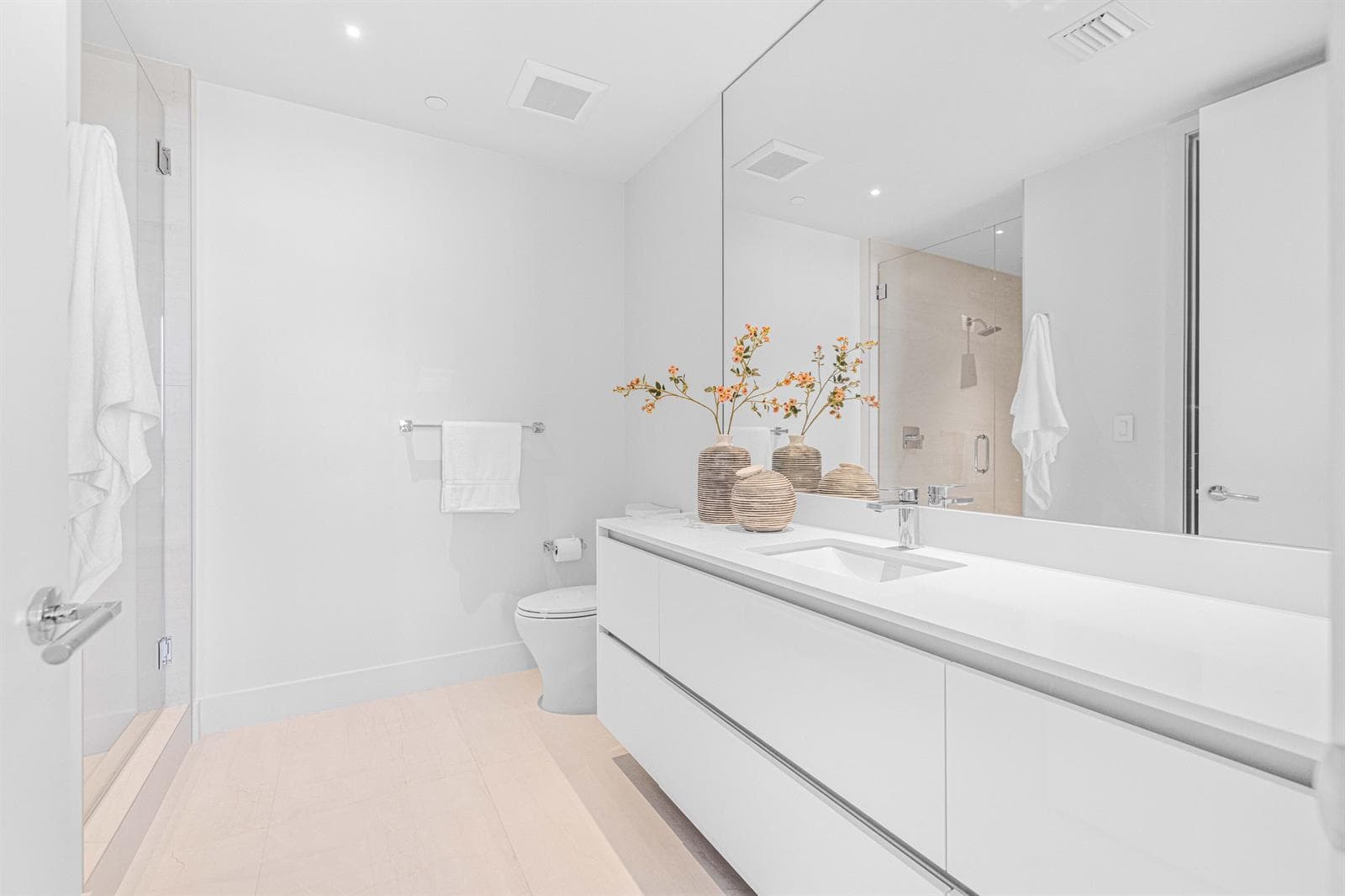 305 Briny Avenue 301 photo 22