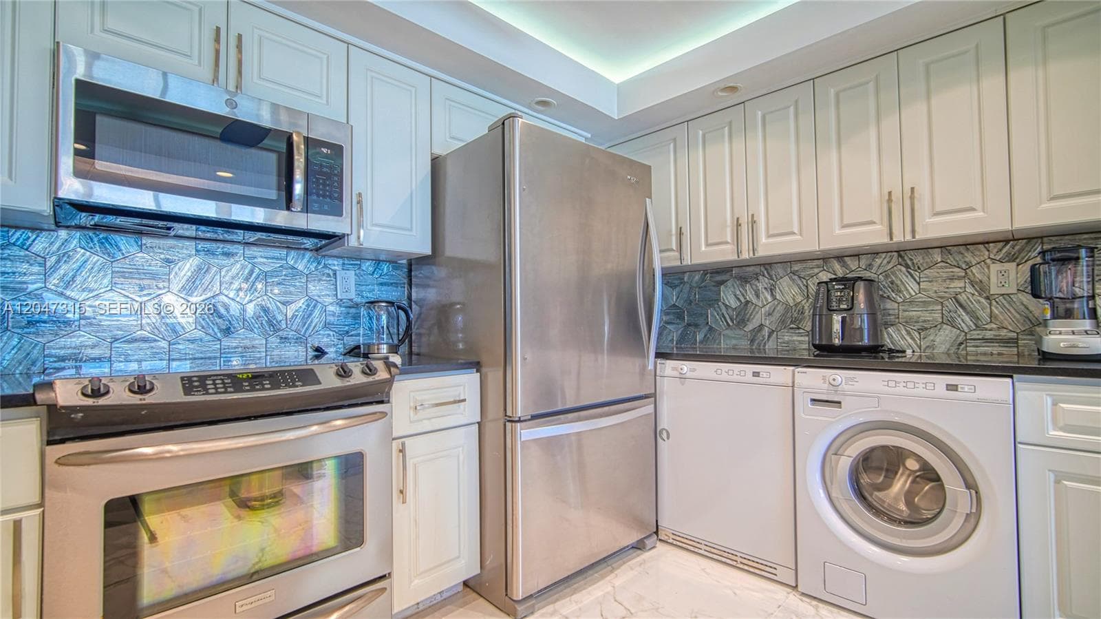 3550 Galt Ocean Dr 1808 photo 5