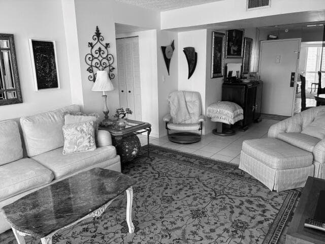 101 Briny Avenue 707 photo 5