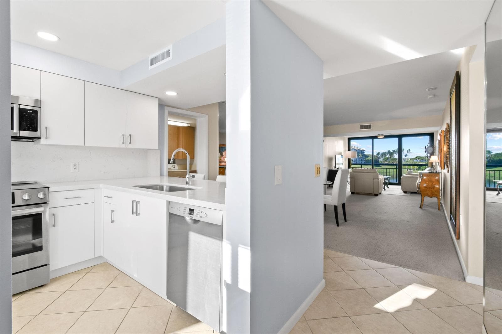 501 S Seas Drive 206 photo 3