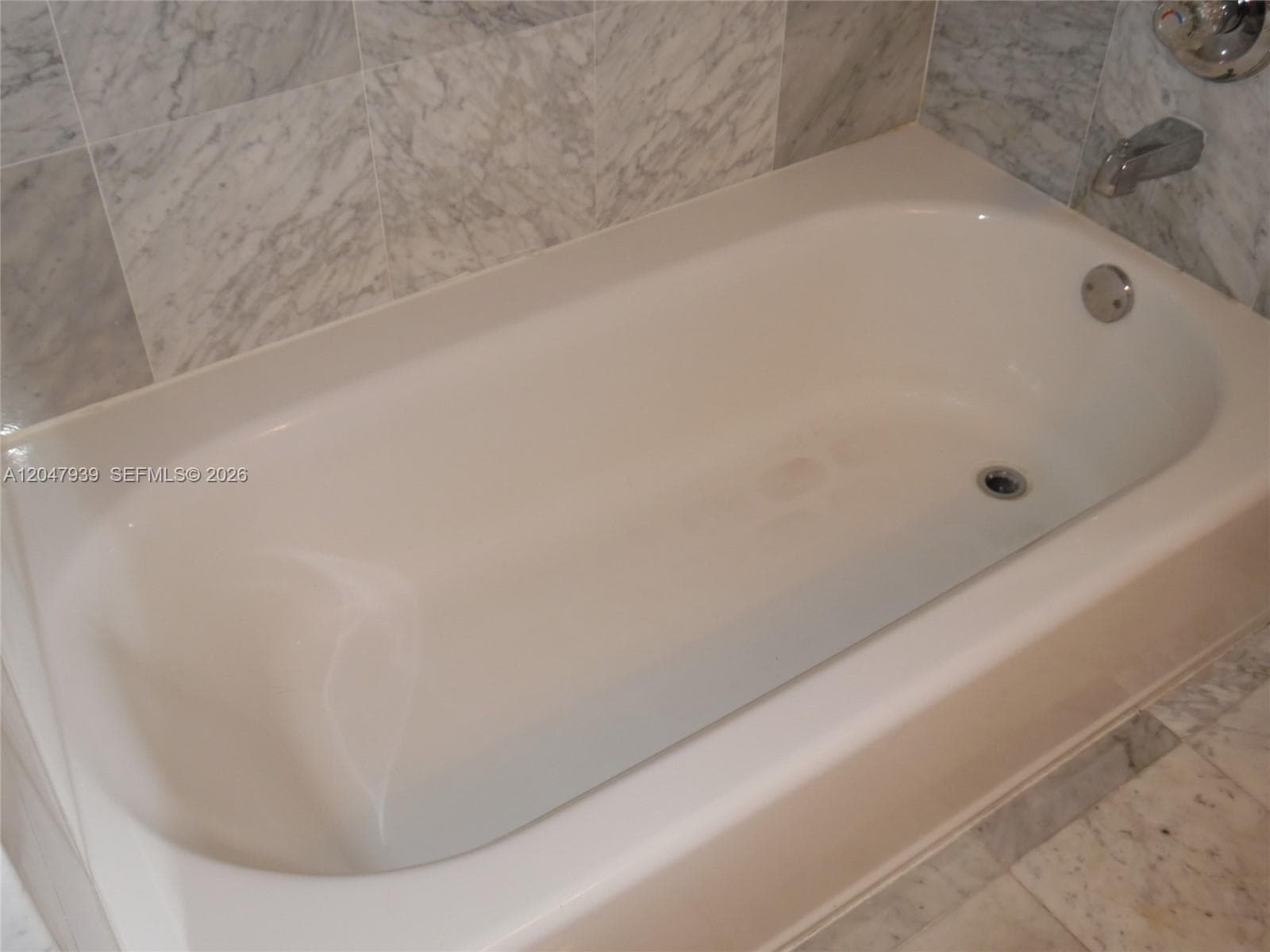 8911 Collins Ave 1102 photo 19