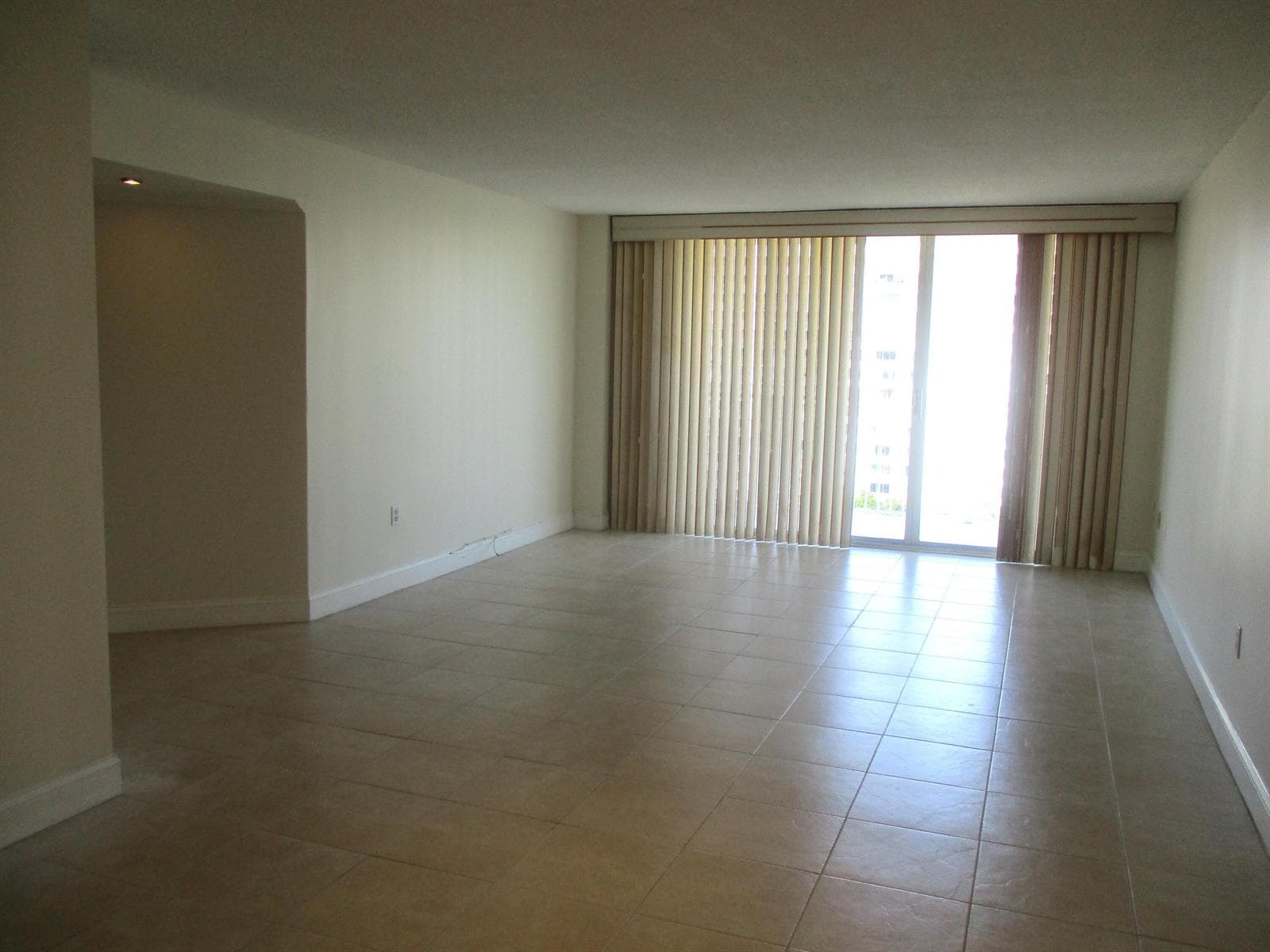 2801 NE 183rd Street 1112w photo 6