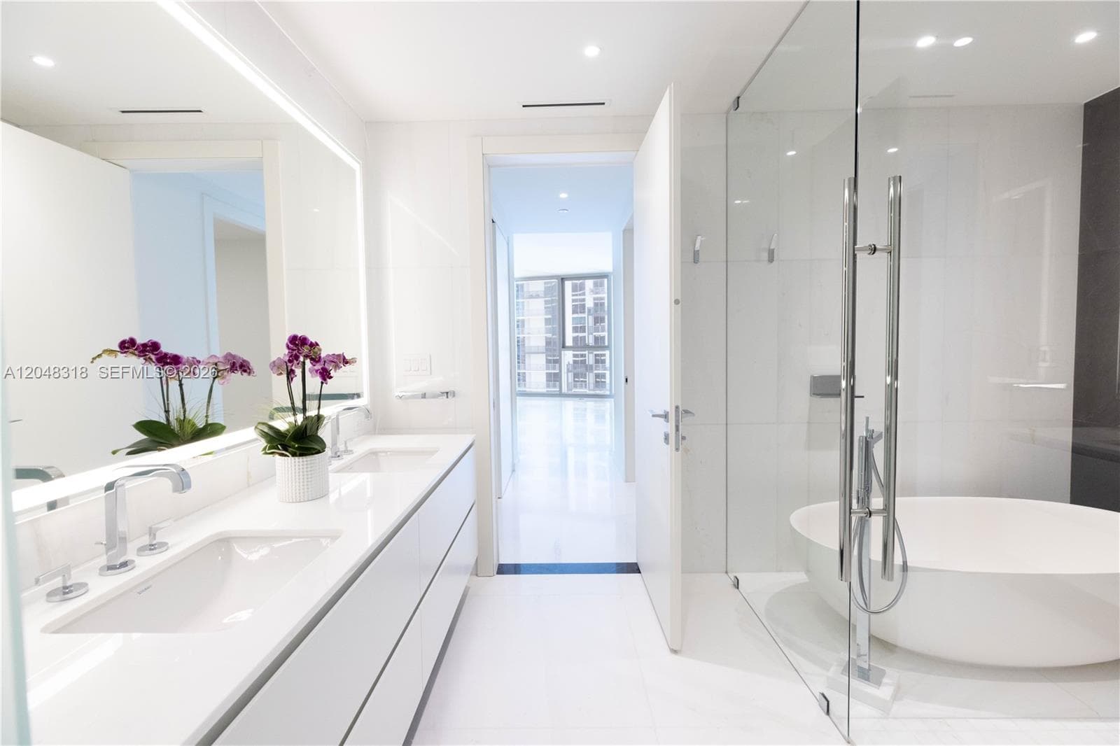 300 Biscayne Boulevard Way 2702E photo 14
