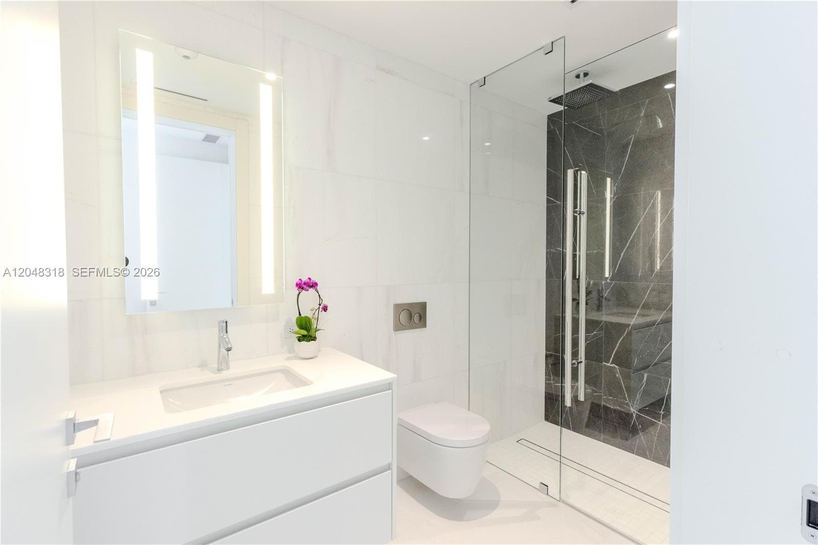 300 Biscayne Boulevard Way 2702E photo 25