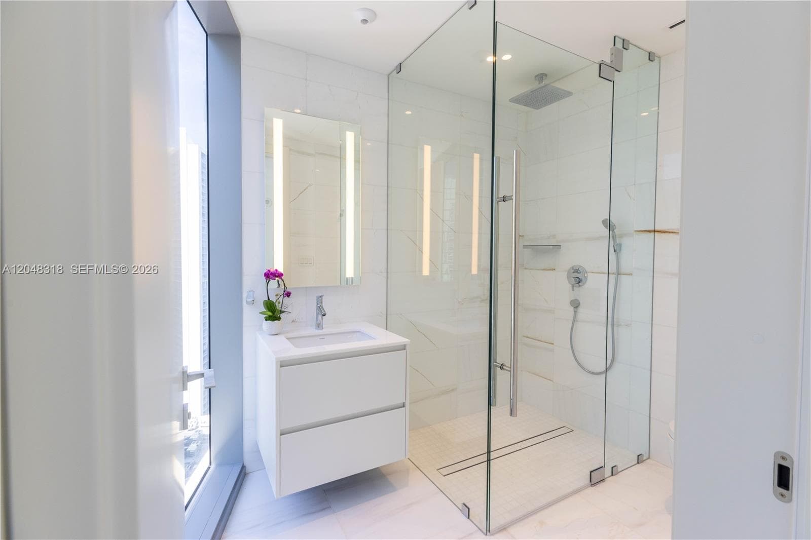 300 Biscayne Boulevard Way 2702E photo 21
