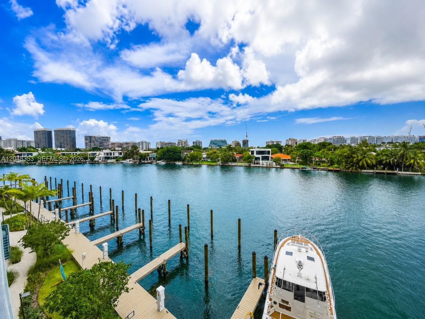 9201 E Bay Harbor Drive 401 photo 10