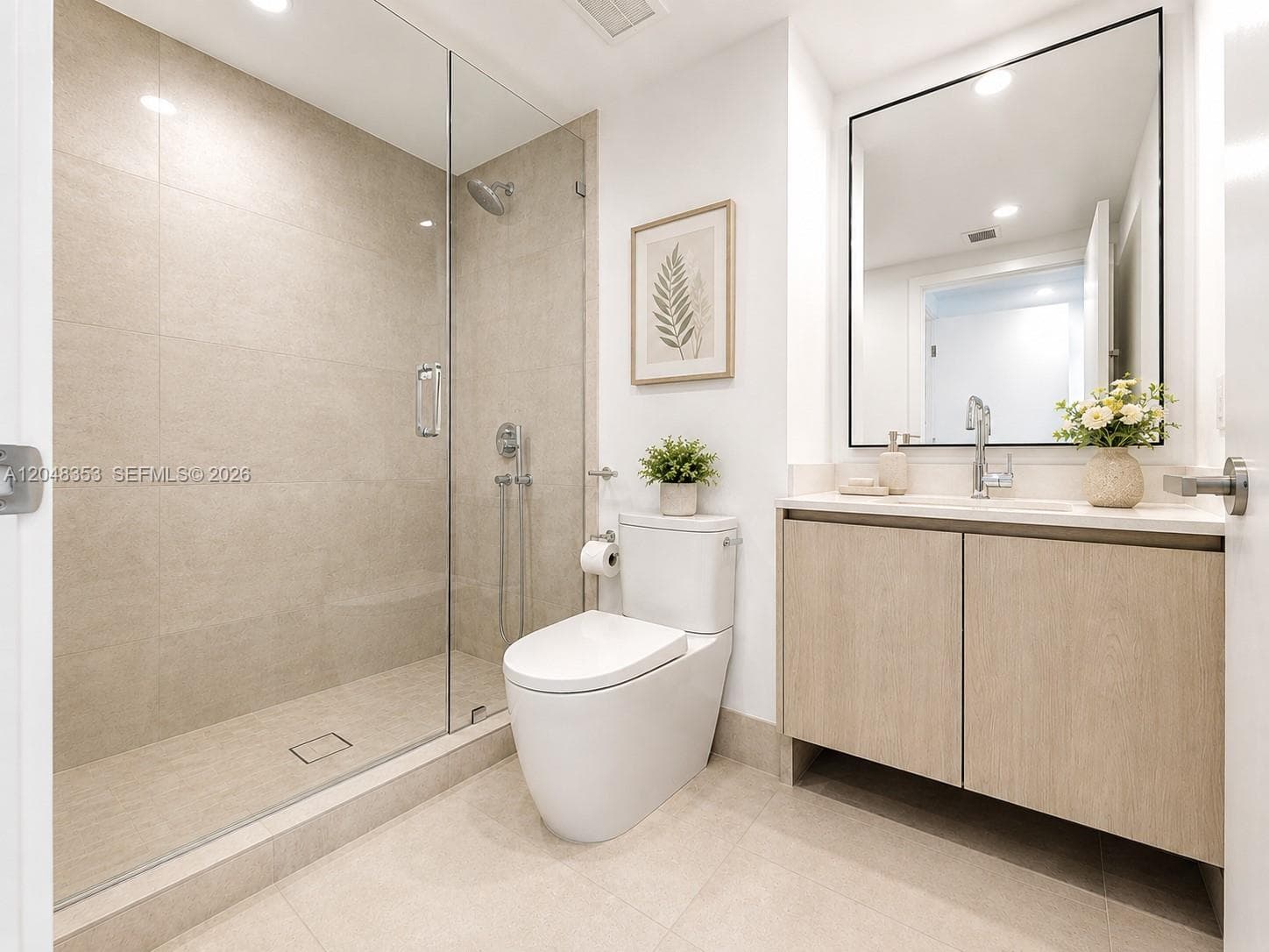 9201 E Bay Harbor Drive 401 photo 15