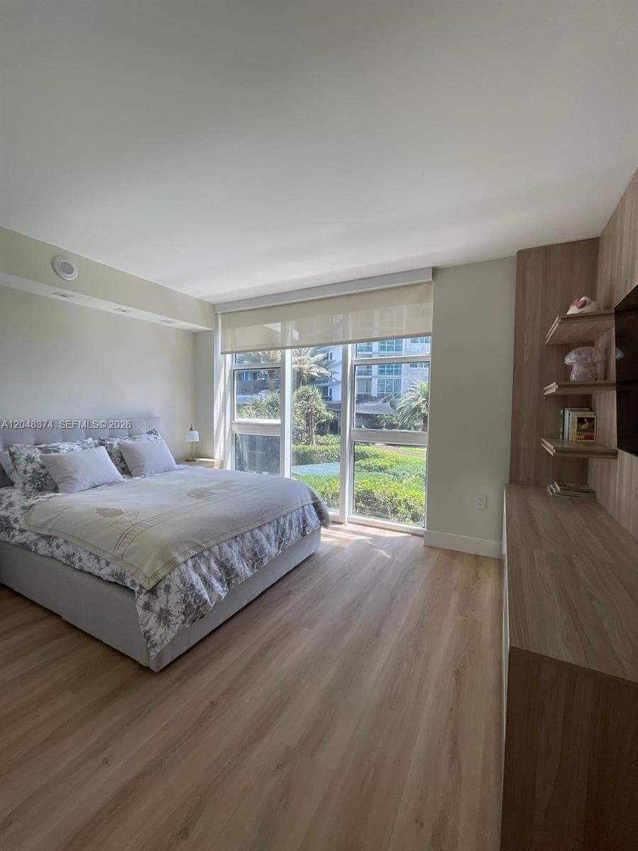 10275 Collins Ave 333 photo 7