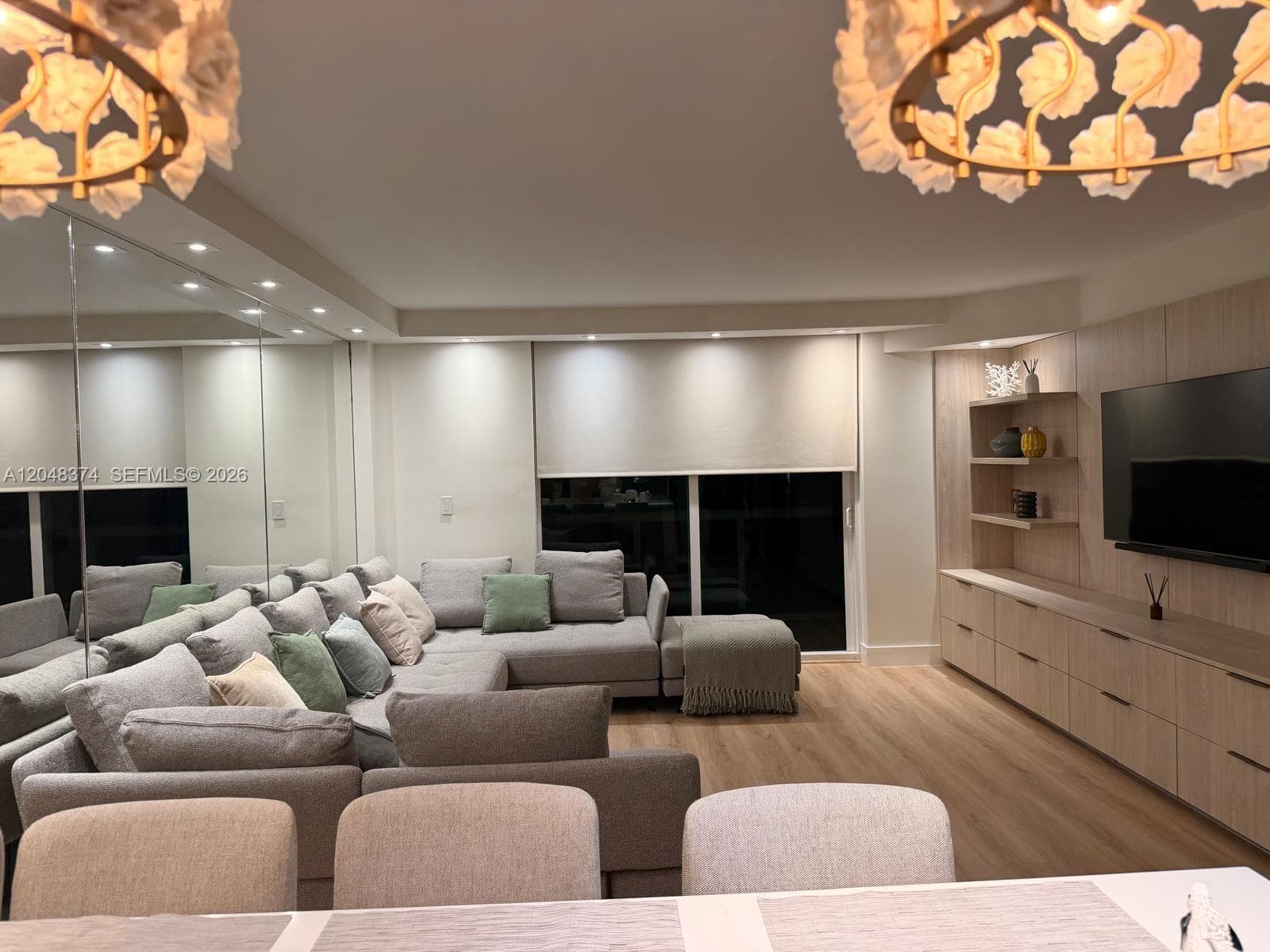 10275 Collins Ave 333 photo 1