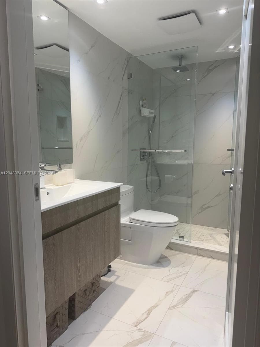 10275 Collins Ave 333 photo 11