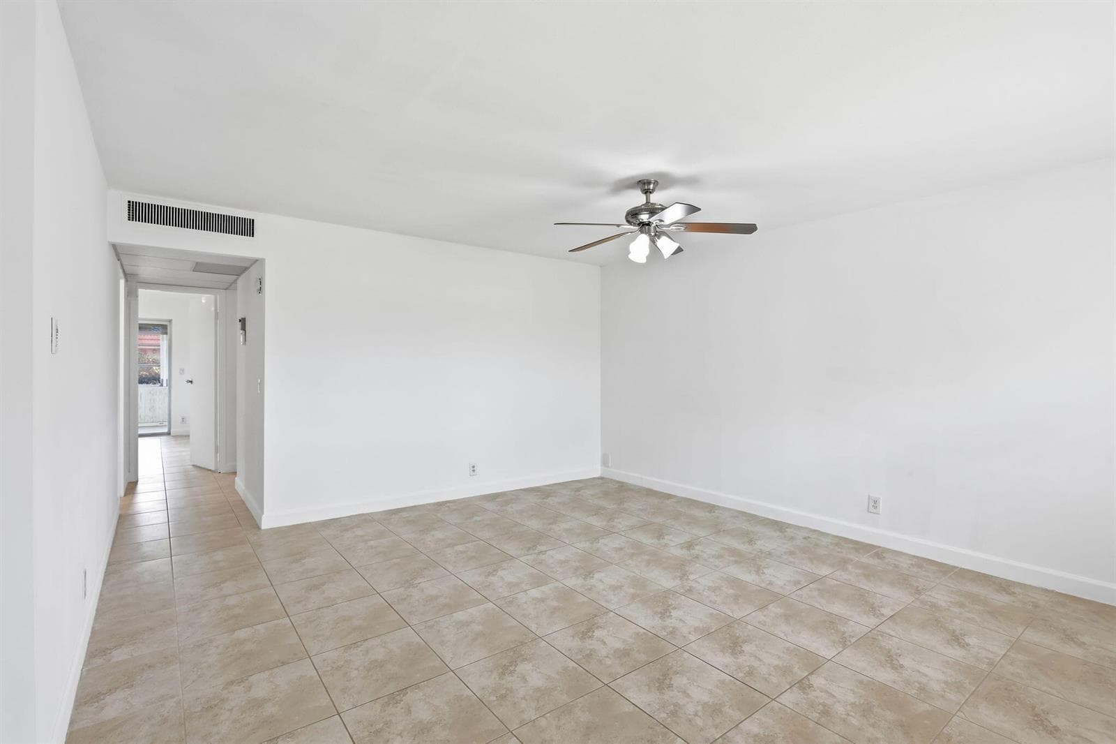 164 Seville G photo 7