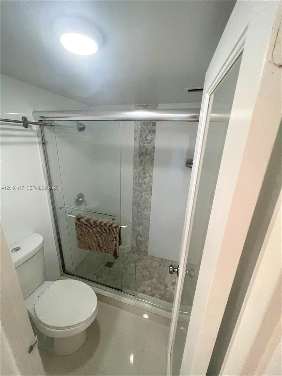 5701 Collins Ave 1703 photo 17