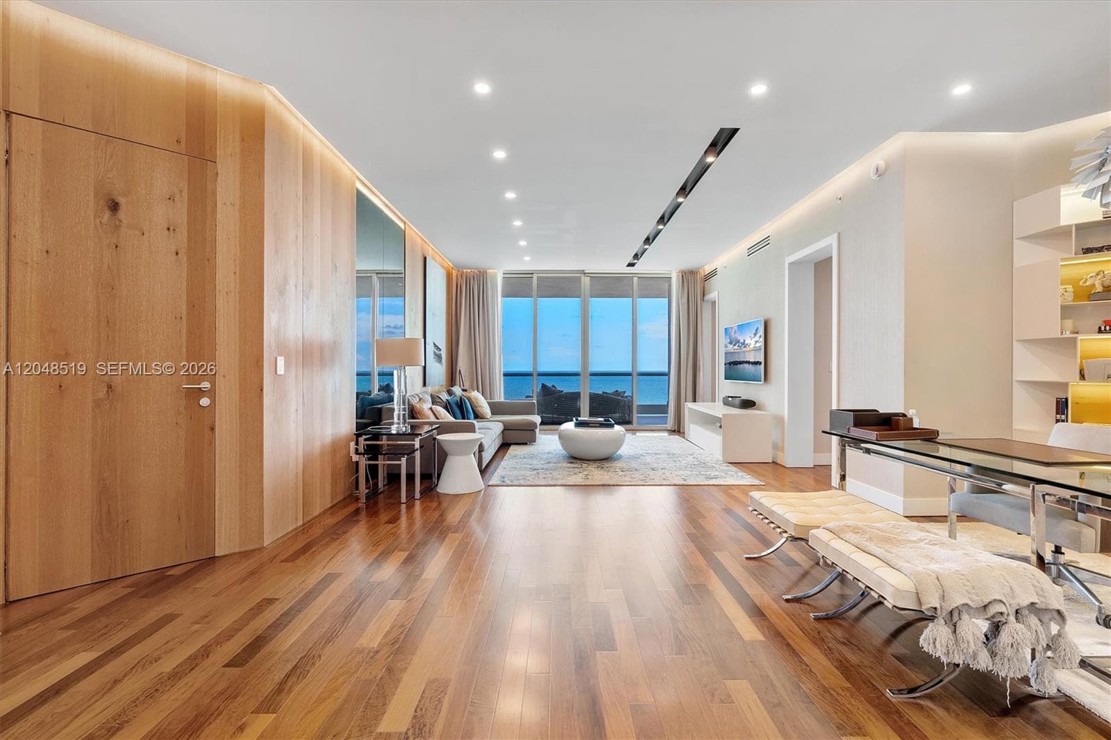 16051 Collins Ave 1102 photo 2