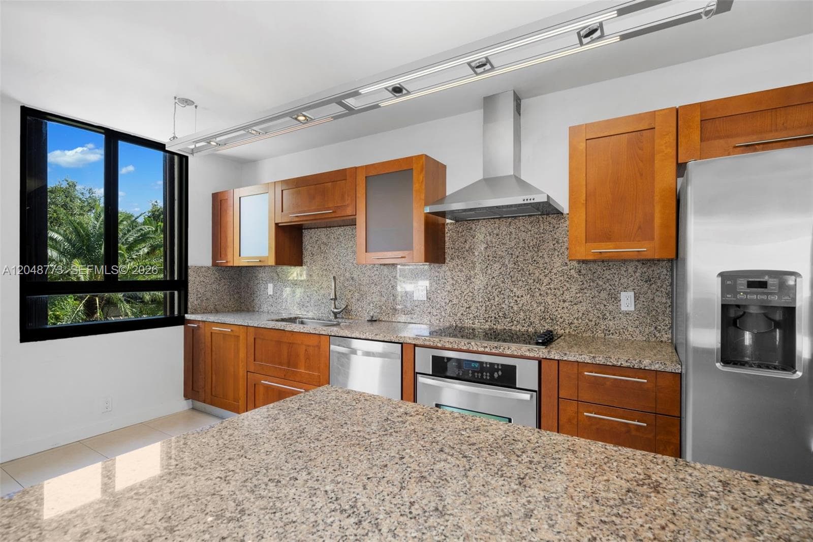 181 Crandon Blvd 301 photo 4