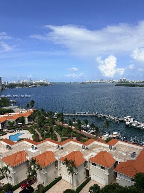 4000 Towerside Ter 1403 photo 3
