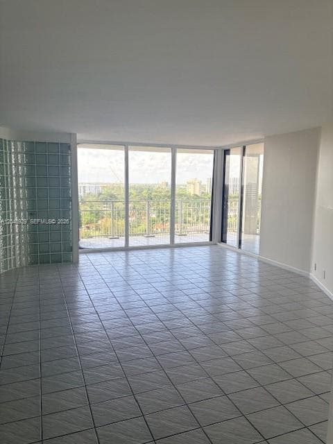 4000 Towerside Ter 1403 photo 18