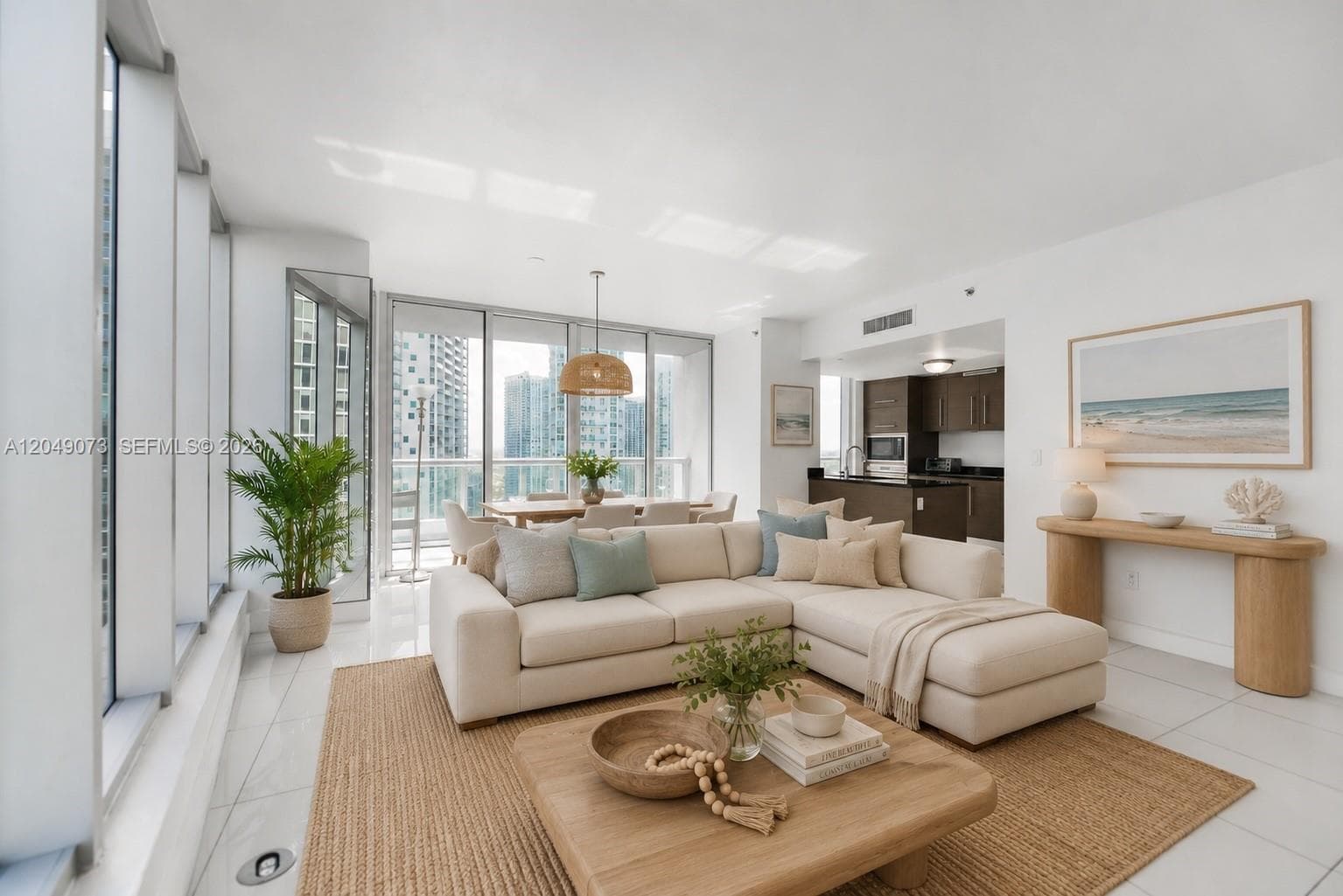 485 Brickell Ave 2908 photo 2