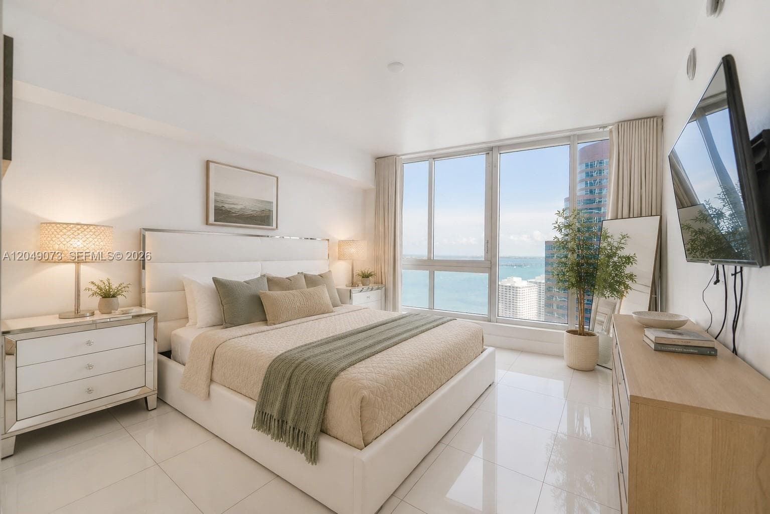 485 Brickell Ave 2908 photo 6