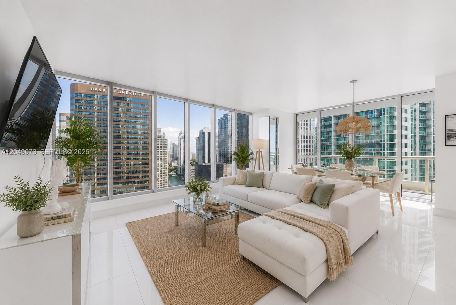 485 Brickell Ave 2908 photo 1