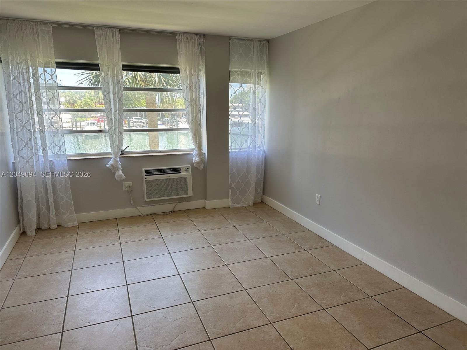 207 photo 17