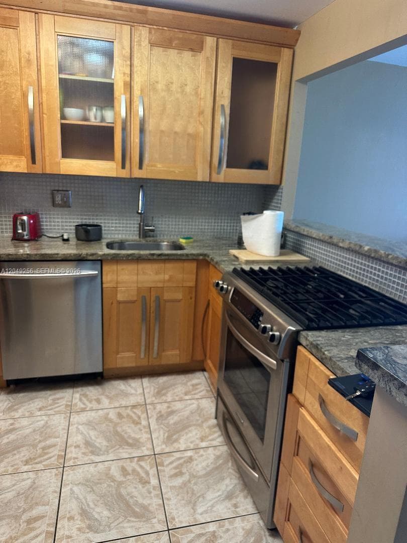 2030 S Ocean Dr 416 photo 5