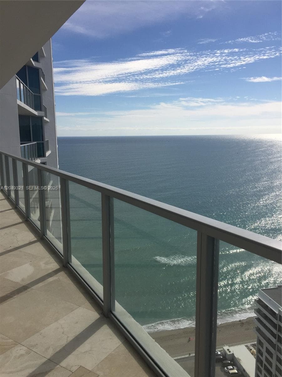 3101 S Ocean Dr 1406 photo 13