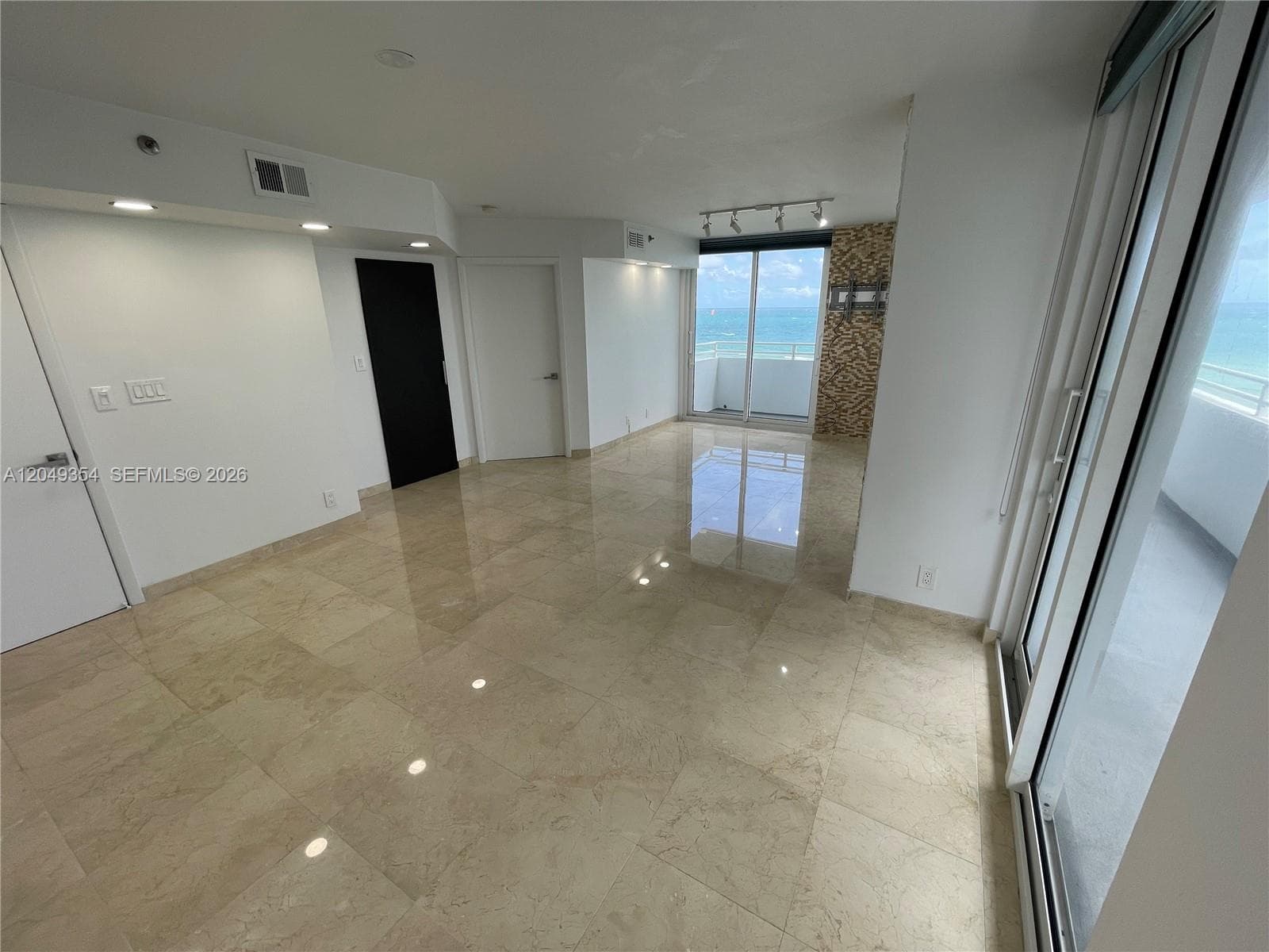 8911 Collins Ave 505 photo 18