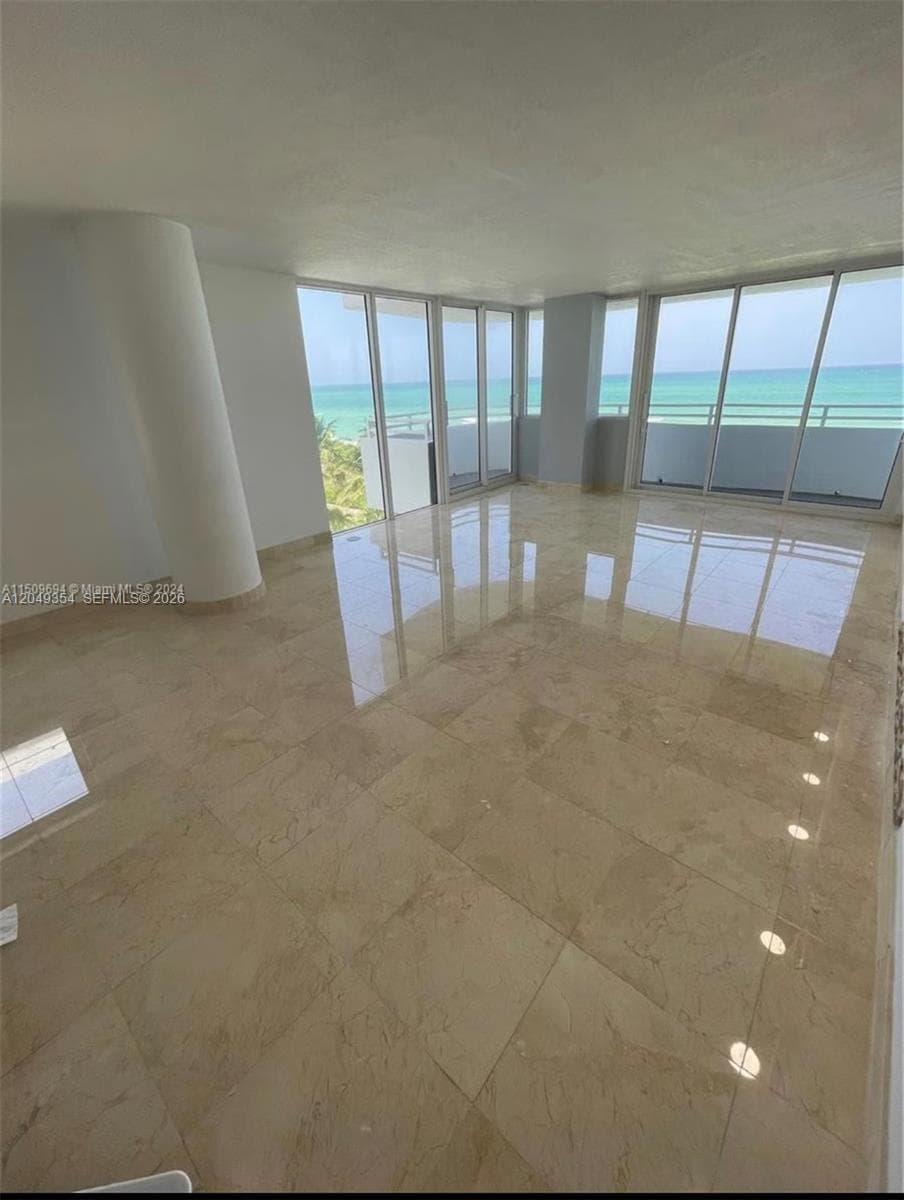 8911 Collins Ave 505 photo 4