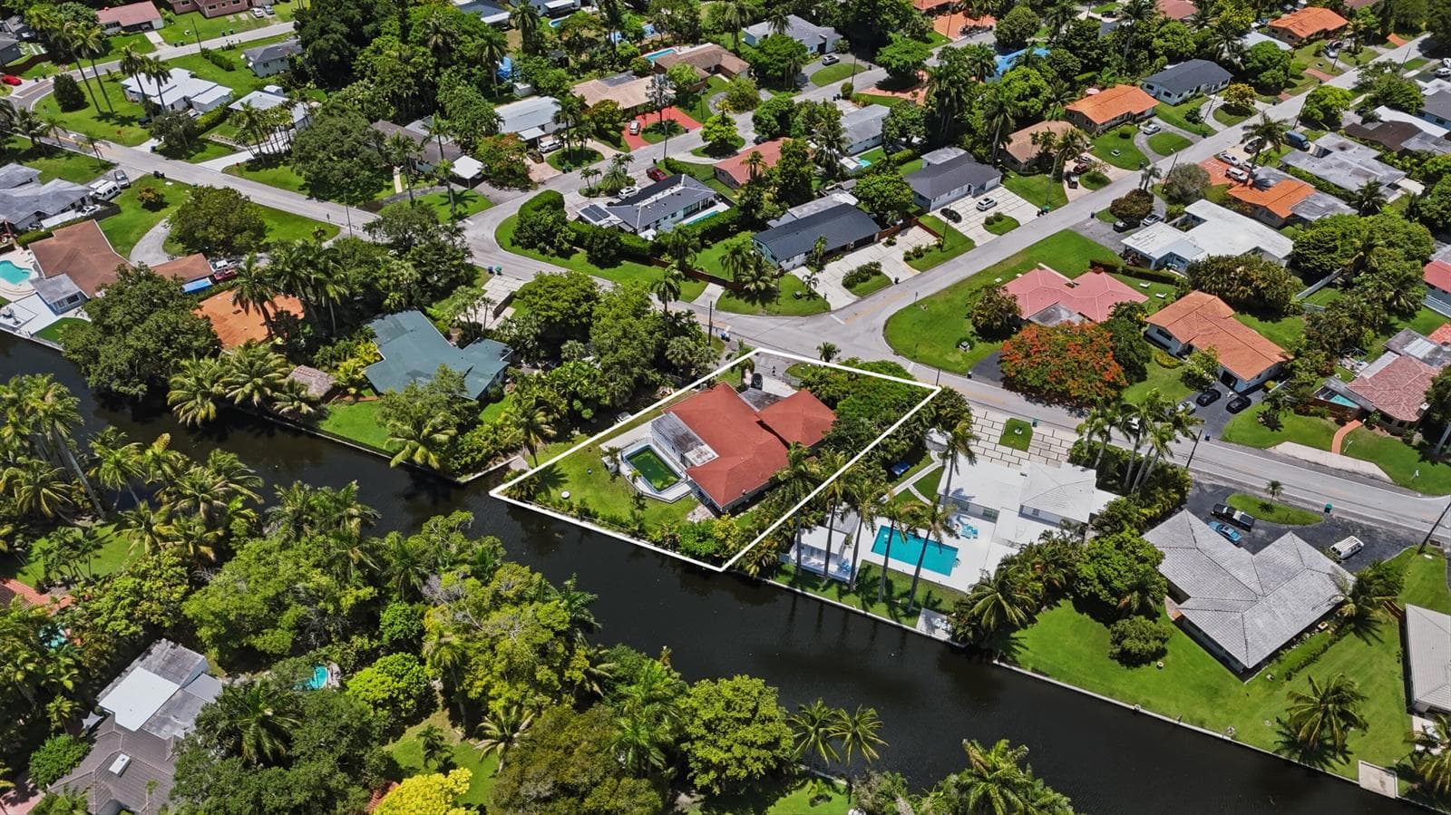 11401 W Biscayne Canal Road photo 2