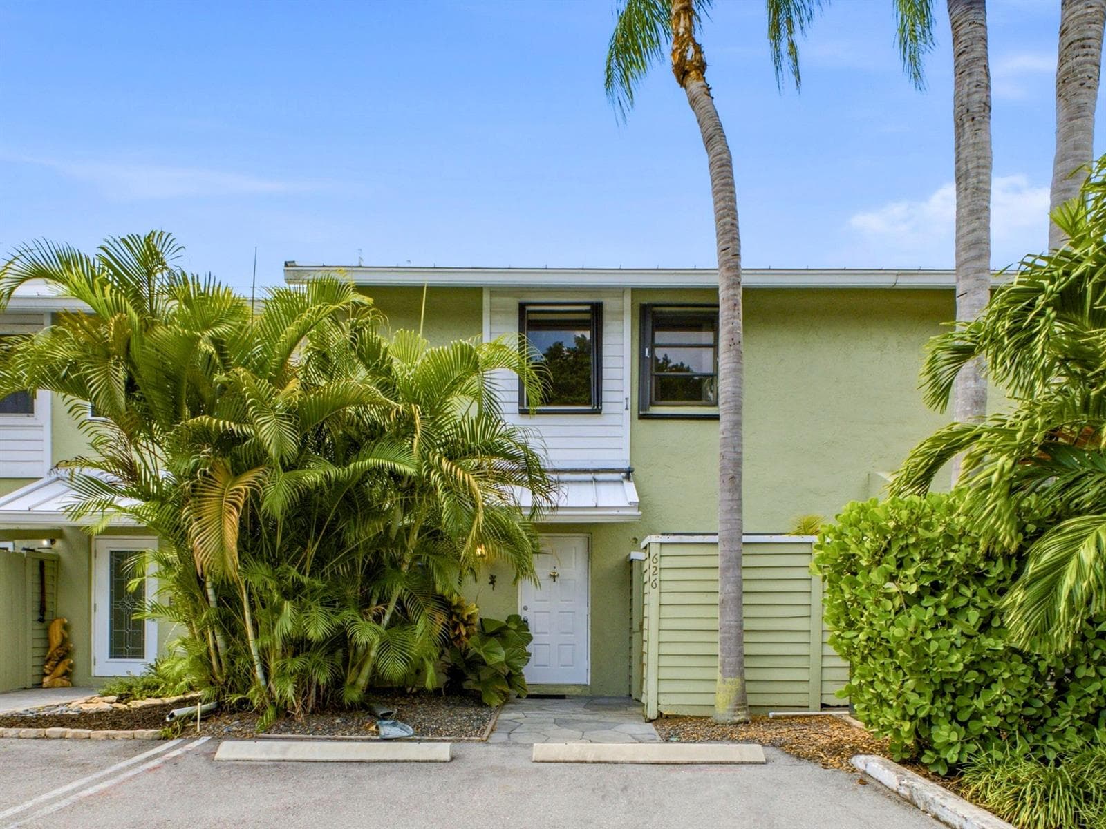 626 Mariners Way photo 7