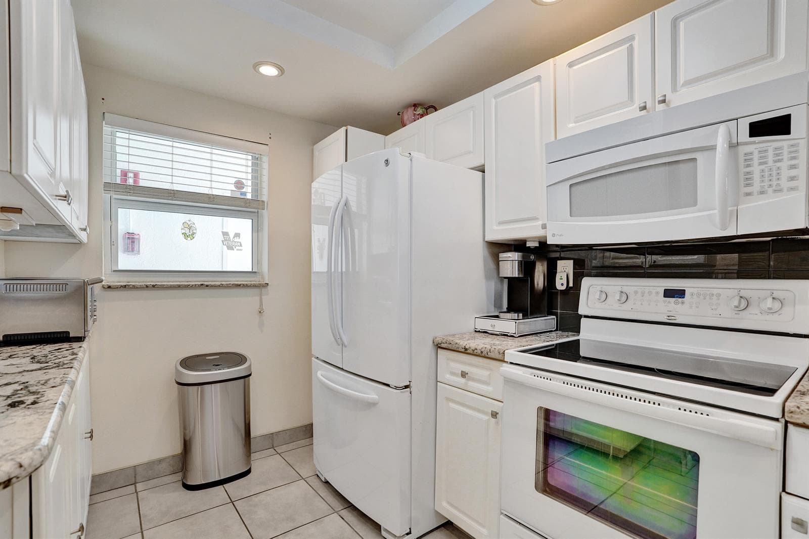 1391 S Ocean Boulevard photo 6