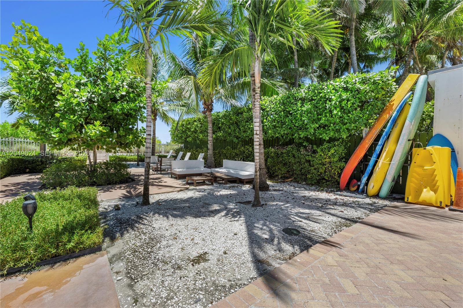 2457 Collins Ave 307 photo 24
