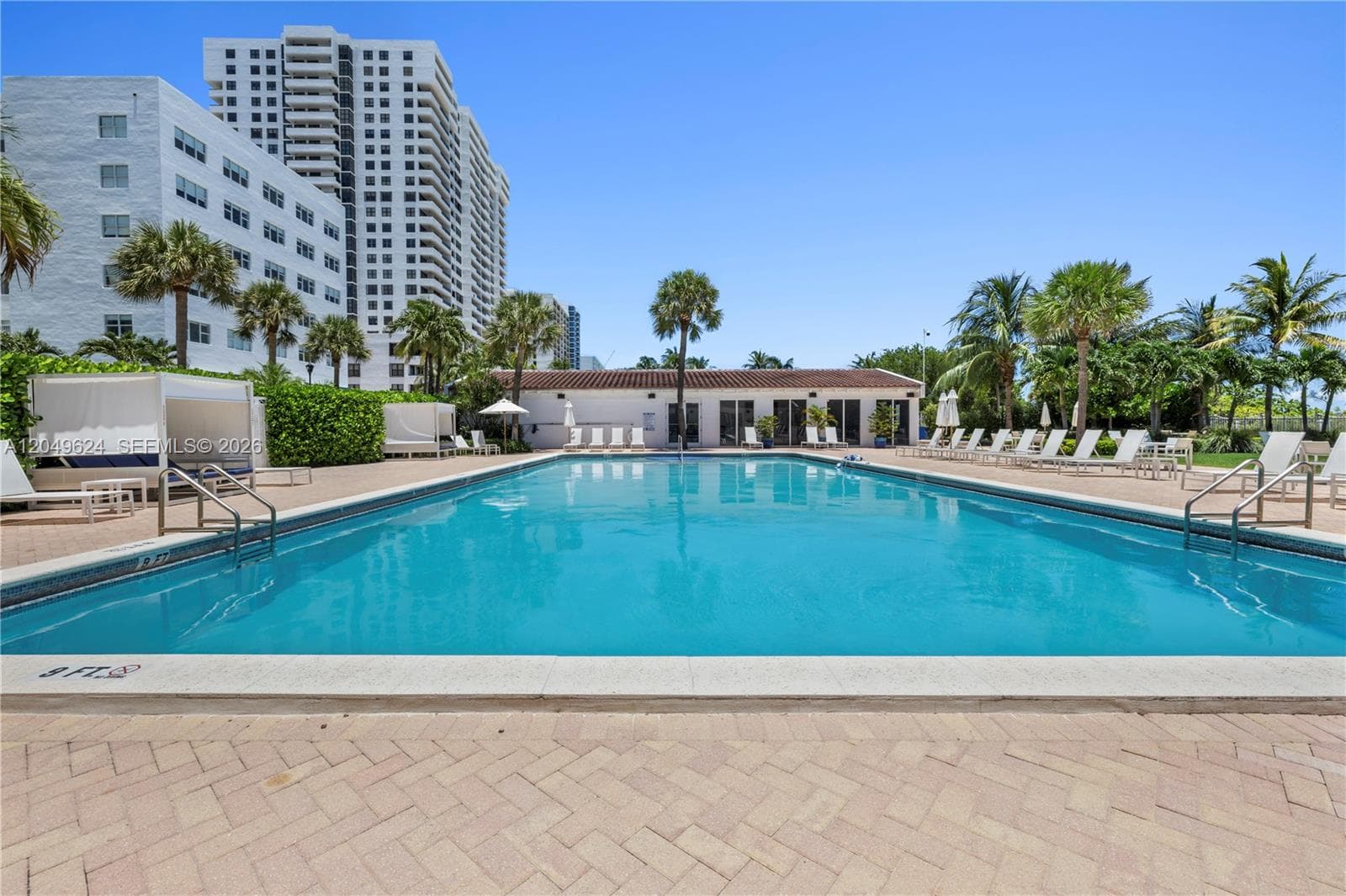 2457 Collins Ave 307 photo 21