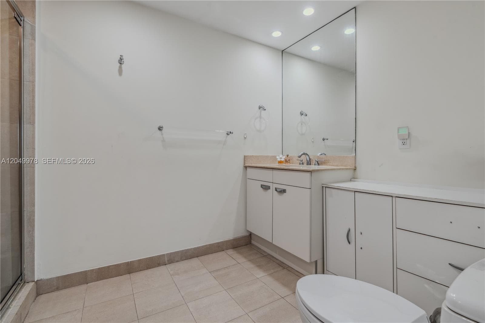 7700 Collins Ave 3 photo 18
