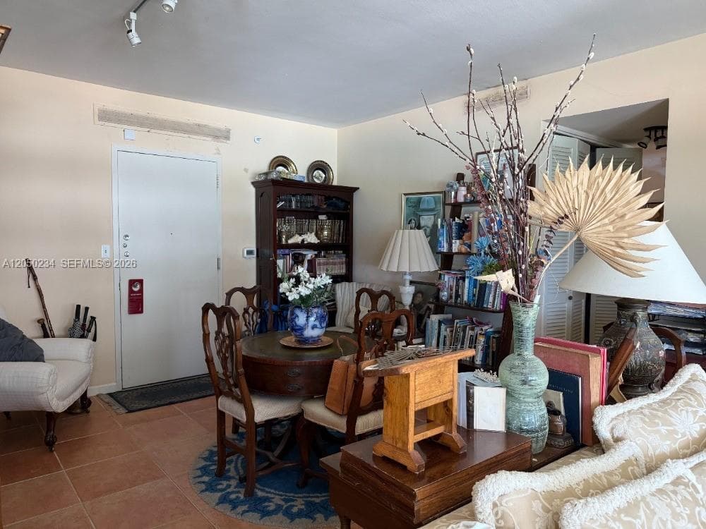 5055 Collins Ave 4C photo 13