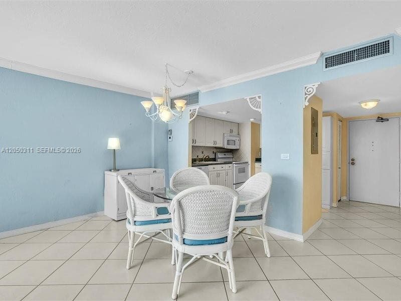 9273 Collins Ave 1010 photo 18