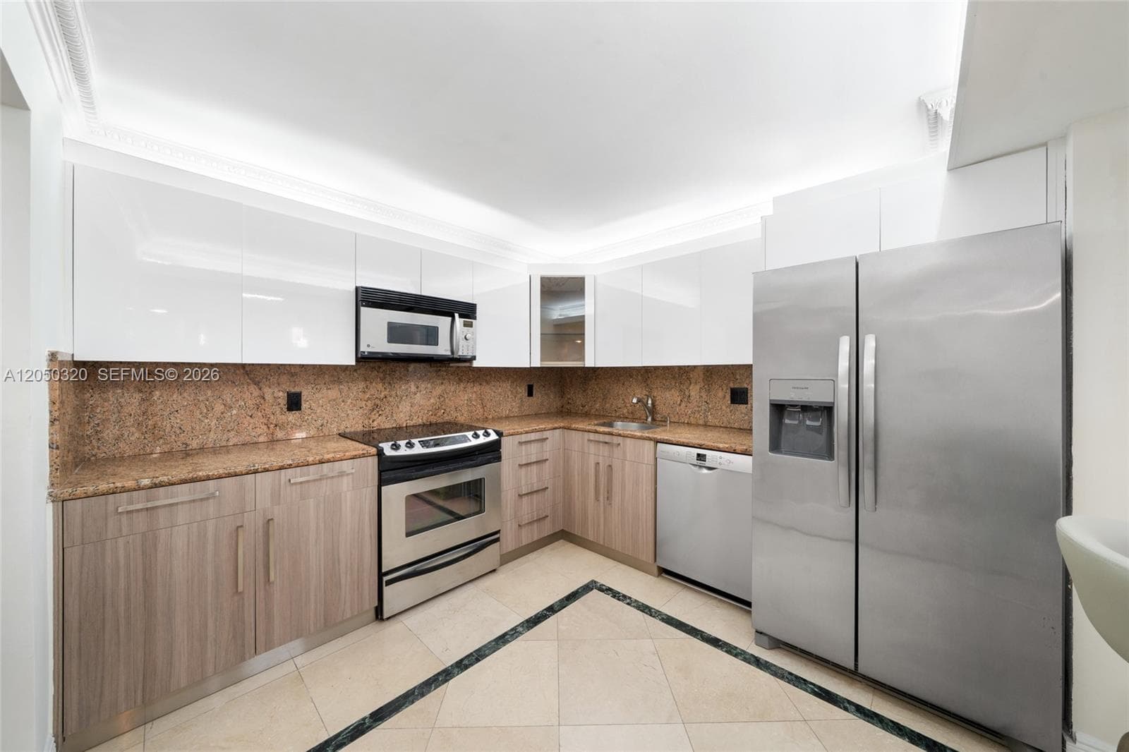 2301 S Ocean Dr 2507 photo 4