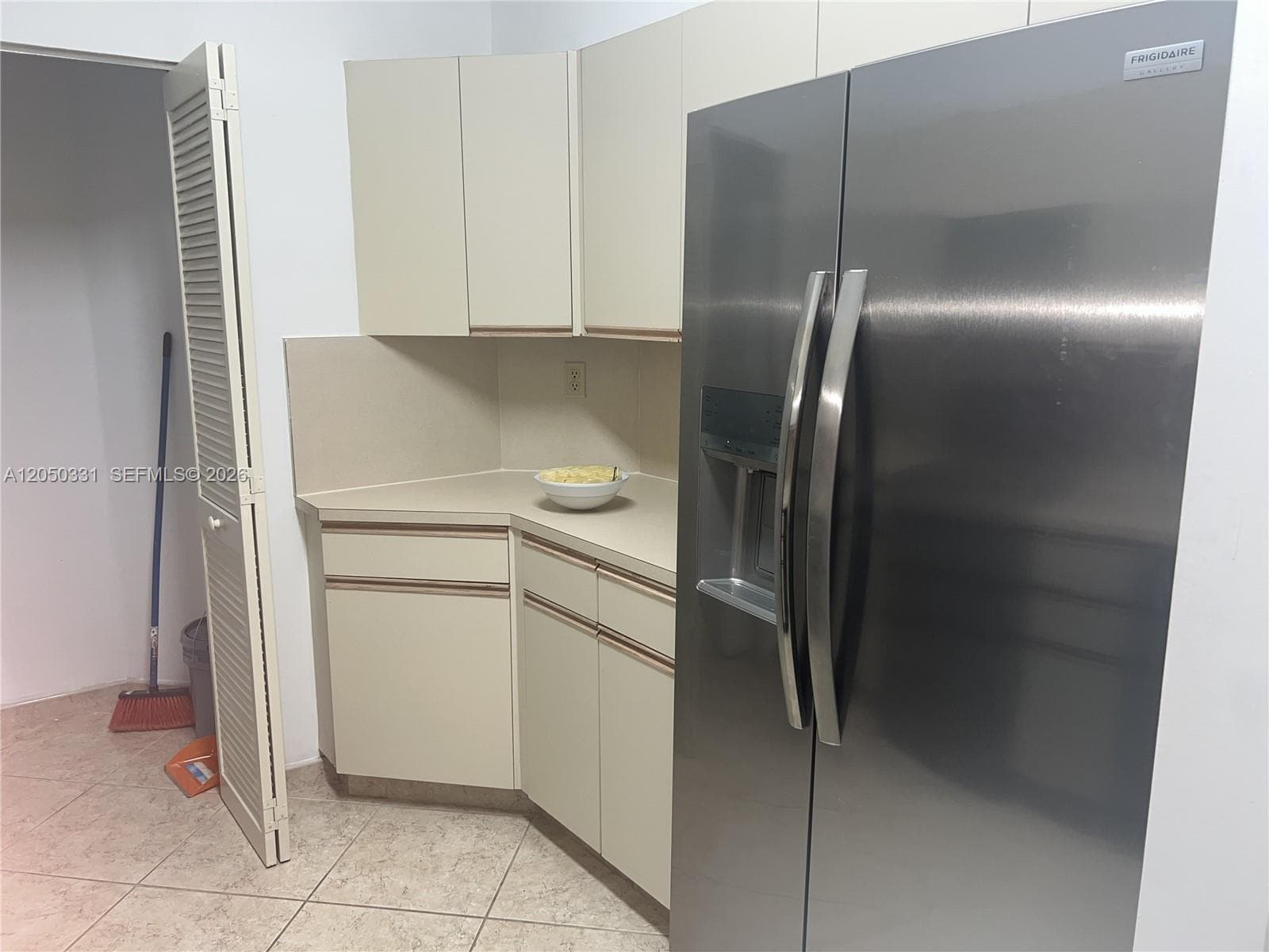 8816 Collins Ave 105 photo 9