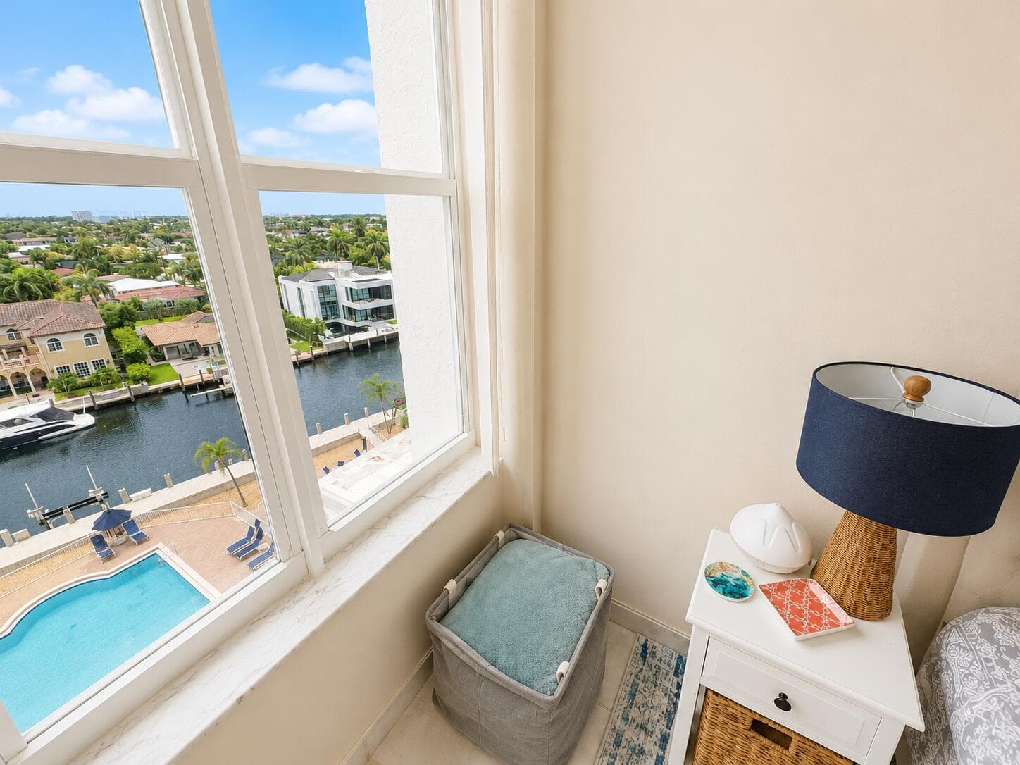 1391 S Ocean Boulevard 807 photo 15