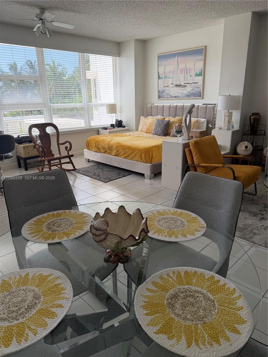 4925 Collins Ave 2D photo 4