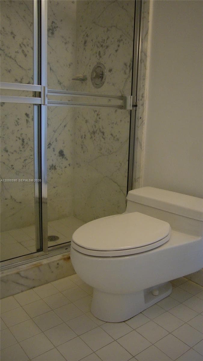 177 Ocean Lane Dr 412 photo 19
