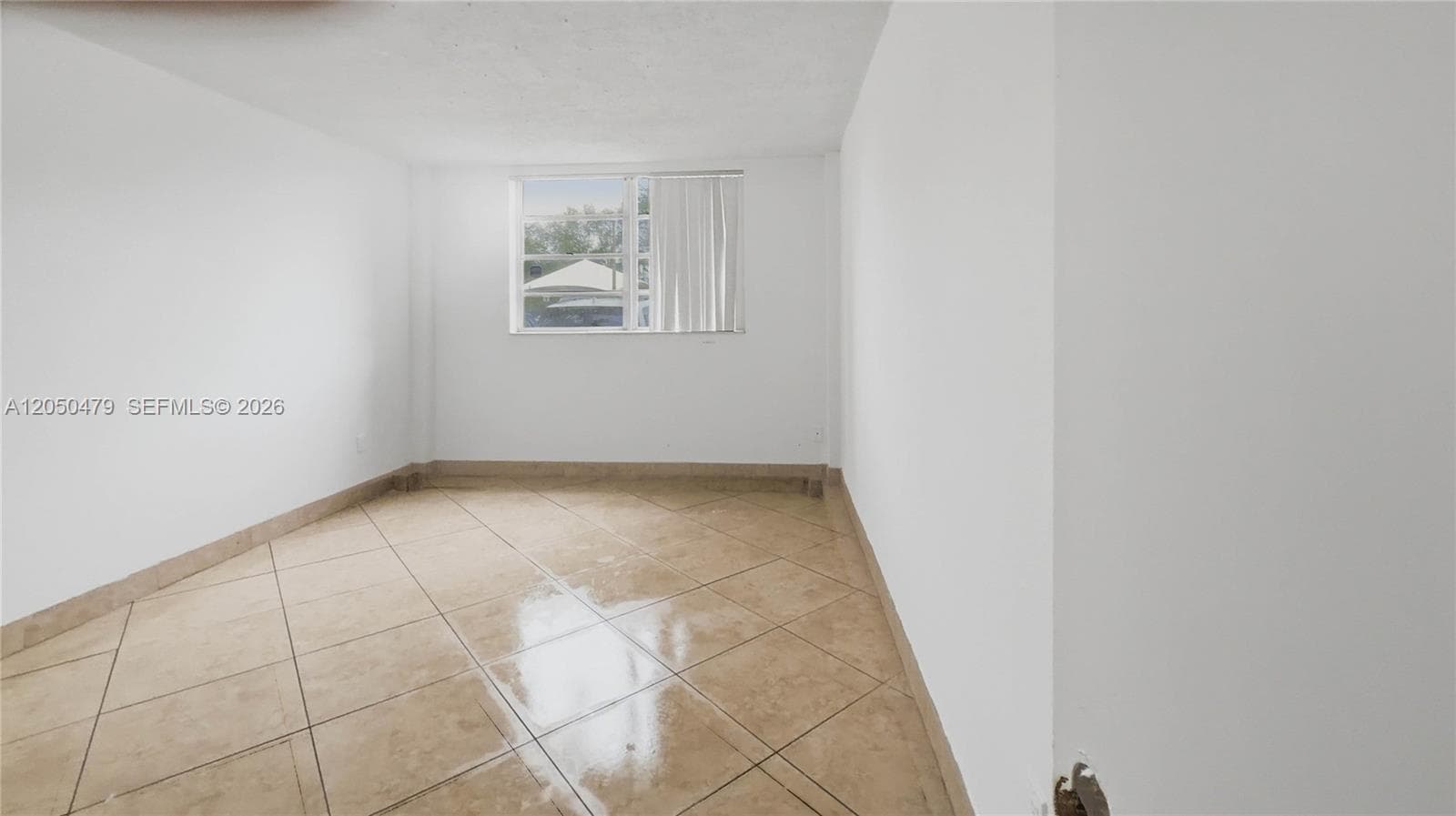 16450 Miami Dr 103 photo 16