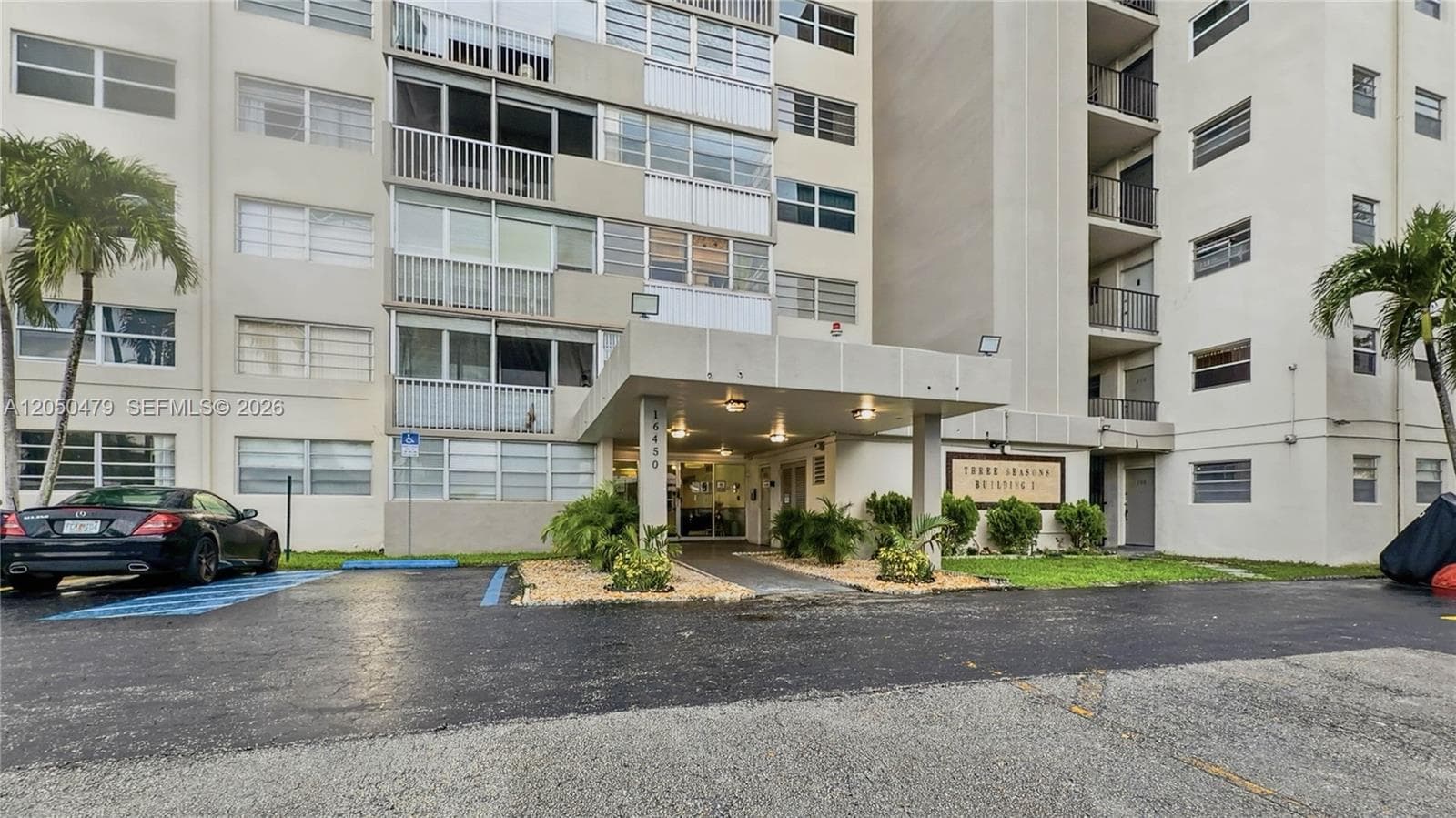 16450 Miami Dr 103 photo 1