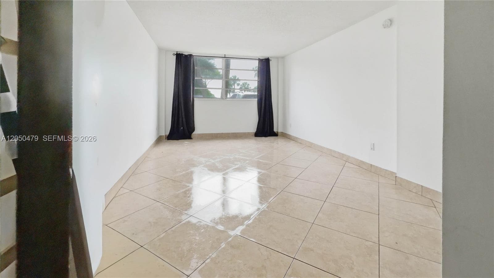 16450 Miami Dr 103 photo 5