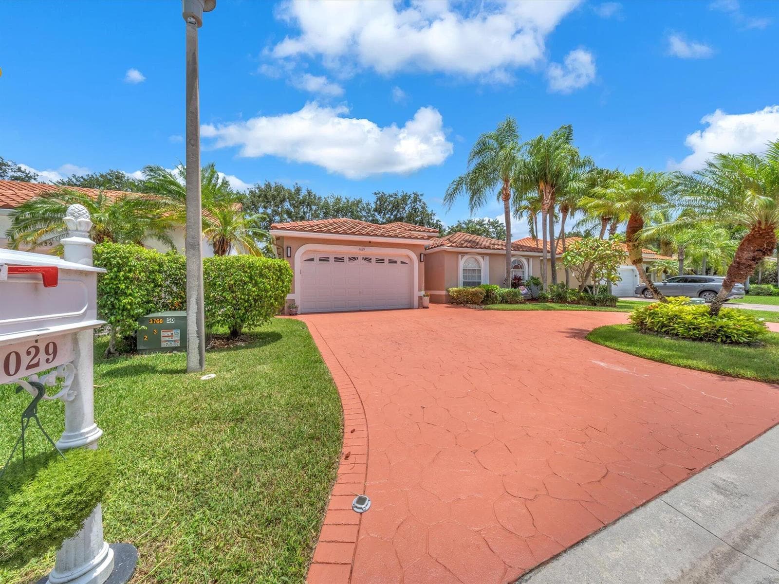 6029 NW 74th Street photo 5