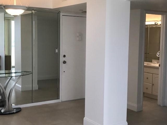 111 Briny Avenue 22-14 photo 3