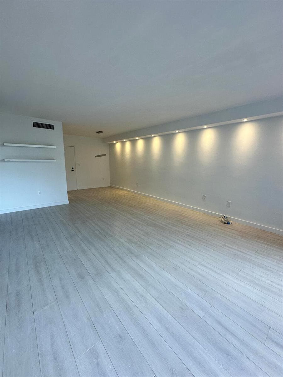 800 West Avenue 637 photo 8